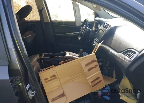 2015 Dodge Journey Sxt from USA, damaged, VIN 3C4PDCBG1FT556439